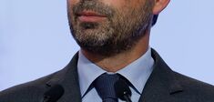 Quand René Girard donne du sens à l’exclusion politique d’Édouard Philippe