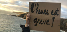 Échoué sur la grève