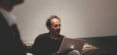 Bernard Stiegler : “Repenser une politique industrielle à l’ère de l’Anthropocène et de l’automatisation”