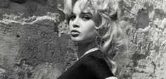 Bardot vue par Beauvoir : une icône féministe ?