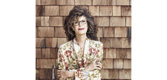 Shoshana Zuboff : “Le capitalisme de surveillance transforme la vie en une matière malléable”