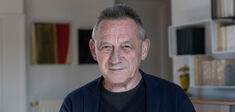 Yves Michaud : “Nous vivons une atmosphère d’hédonisme mâtiné d’égoïsme sentimental”