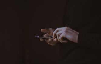 Screen-Unsplash