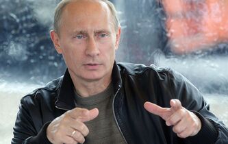 L’autre arme de Vladimir Poutine : la parodie carnavalesque