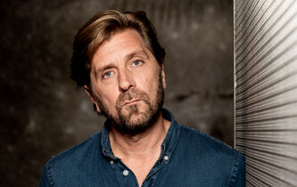Ruben Östlund : "Nous devons nous battre contre la monotonie du monde actuel"