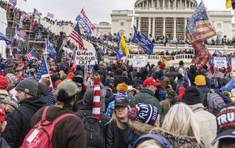 Un an après l’assaut du Capitole, les États-Unis en pleine déconsolidation démocratique
